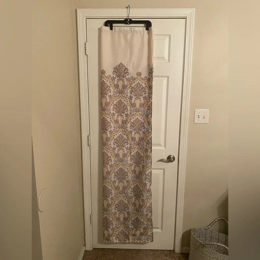 Waverly. Cream and yellow with brown Damask shower curtain.